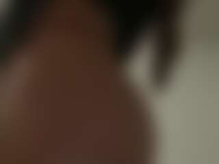 Live cam show with Exotica - Skinny on Chatstar