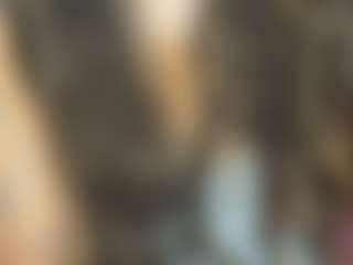 Exotica MILF webcam performer live streaming