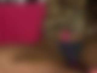 Live cam show with Exotica - Smoking on Porn Luv