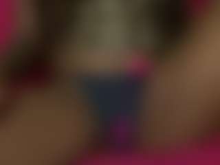 Live cam show with Exotica - Brown Hair Toys on boobsie.com