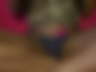 Live cam show with Exotica - Moaning on hotwifechat.live