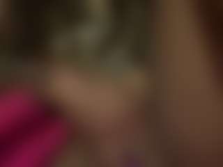 Live cam show with Exotica - Brown Eyes on CamSextacy