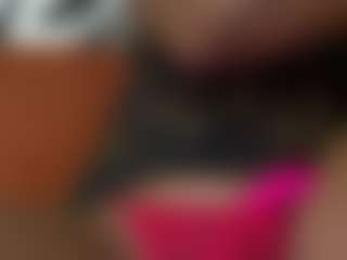 Live cam show with Exotica - Latina MILF on alttransgirls