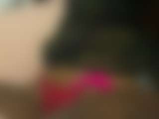 Live cam show with Exotica - Brown Hair MILF on SpunkLive