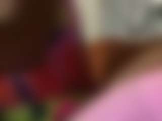 Live cam show with Exotica - Ebony Small Tits on Camsoda
