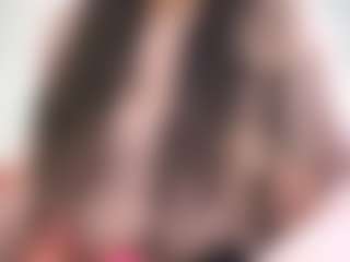 Live cam show with Divine - Public Brown Hair on Mixed Magazine Live