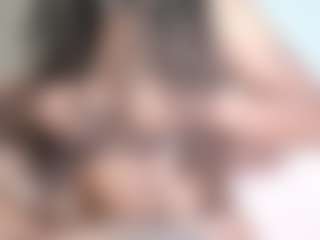 Divine's Live Sex Cam Show