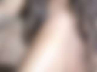 Live cam show with Divine - Ebony MILF on x69.live