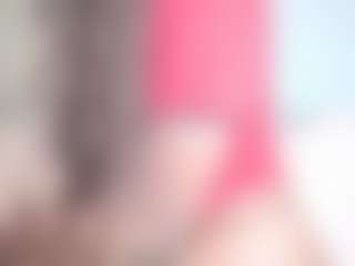 Live cam show with Divine - Brown Eyes on Camversity