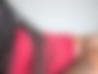 Live cam show with Divine - Public on Camsoda