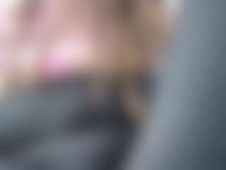 Live cam show with Divine - Moaning on slutload
