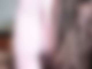 Live-Cam-Show mit Divine - Queen auf Camsoda
