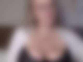 Live cam show with Faith Black - Blonde Hair Big Tits on Mixed Magazine Live