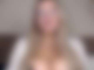 Live cam show with Faith Black - Tease Blonde Hair on Taboo Cams XXX