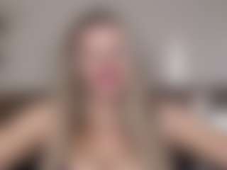 Faith Black's Live Sex Cam Show