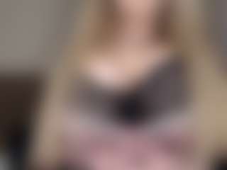 Faith Black's Live Sex Cam Show
