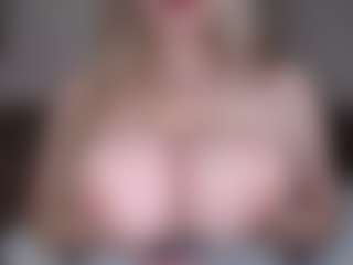 Faith Black's Live Sex Cam Show