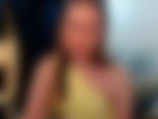 Live cam show with HappySmileee - Blue Eyes on SpankPalCams