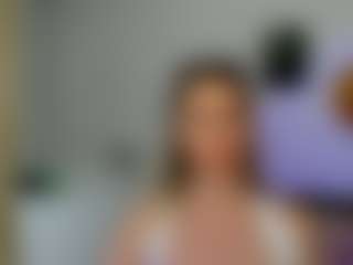 Live cam show with HappySmileee - Striptease on Cam Slut