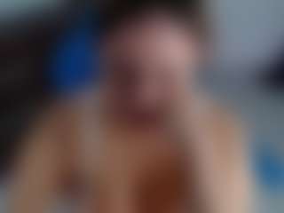 Show de cam en vivo con Kristen-AE - Double Penetration en Camsoda