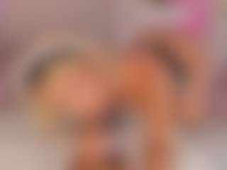 Live cam show with Shelynna - Cock Rating on slutload