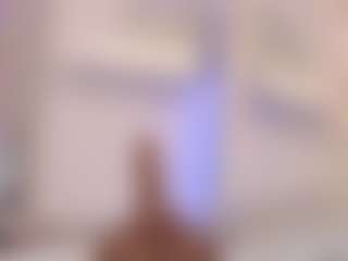 Live cam show with Shelynna - Blonde Hair on Camsoda