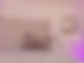 Live cam show with Shelynna - Anal on SpunkLive