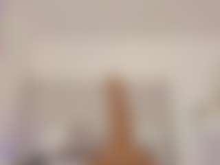 Live cam show with Shelynna - BBW Small Tits on Camsoda