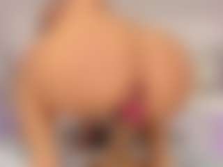 Shelynna's Live Sex Cam Show