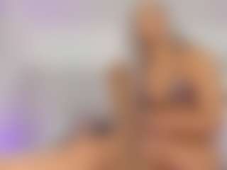 Live cam show with Shelynna - Squirt on Mixed Magazine Live