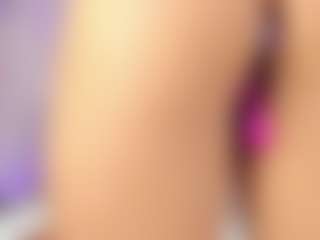 Live cam show with Shelynna - Dirty Talk on Camsoda
