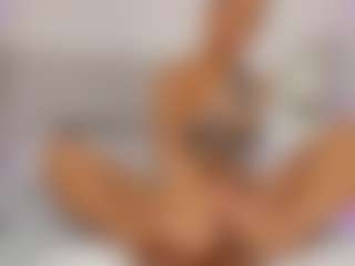 Shelynna's Live Sex Cam Show