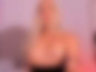 Shelynna's Live Sex Cam Show