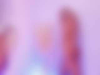 Live cam show with Shelynna - Shaved Pussy on Camsoda