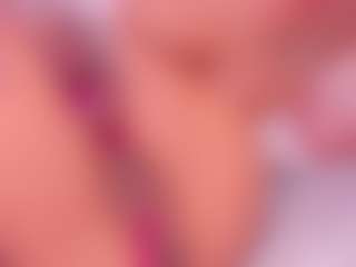 Live cam show with Shelynna - Handjob on Uber Horny