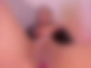 Shelynna's Live Sex Cam Show