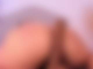 Live cam show with Shelynna - Flashing on Camsoda