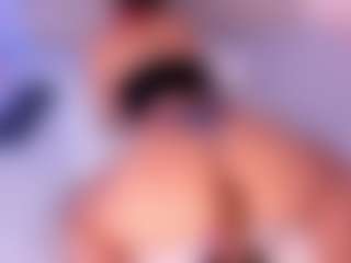 Shelynna's Live Sex Cam Show