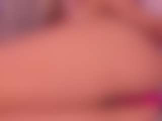 Live cam show with Shelynna - Flashing on Camsoda