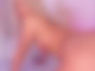 Live cam show with Shelynna - Blonde Hair on hotwifechat.live