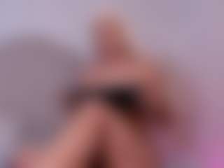 Shelynna's Live Sex Cam Show
