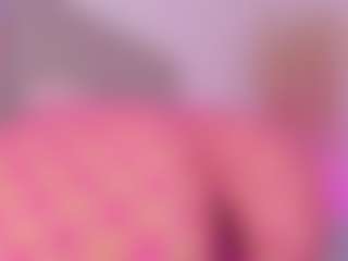 Эротическая трансляция с Shelynna — Flashing Blonde Hair на Camsoda