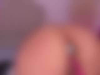 Live cam show with Shelynna - Blonde Hair on Mixed Magazine Live
