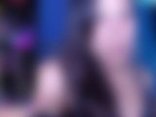 Live cam show with morena1204 - Middle Aged on Camsoda