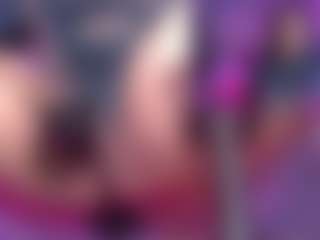 AliceRoys's Live Sex Cam Show