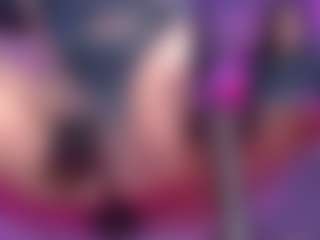 AliceRoys's Live Sex Cam Show