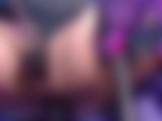 AliceRoys's Live Sex Cam Show