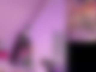 Live cam show with AliceRoys - Deepthroat on livesuperchat.net