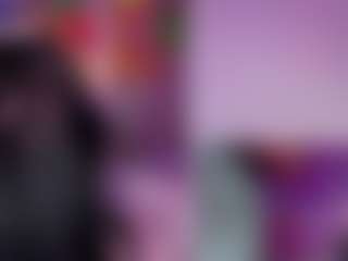Live cam show with AliceRoys - Fingering on Free Soda