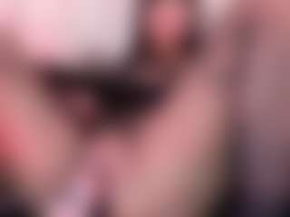 AliceRoys's Live Sex Cam Show